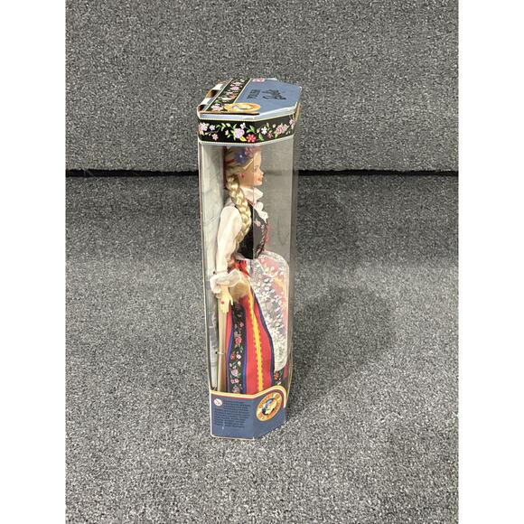 Vintage Polish Barbie Doll 1997 Mattel Collector Edition Dolls of the World NIB - Picture 5 of 11